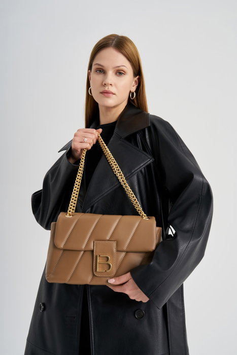 Lucky Bees Bandolera Camel